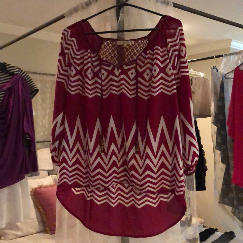 NWT Rewind crimson 3 quarter sleeve top